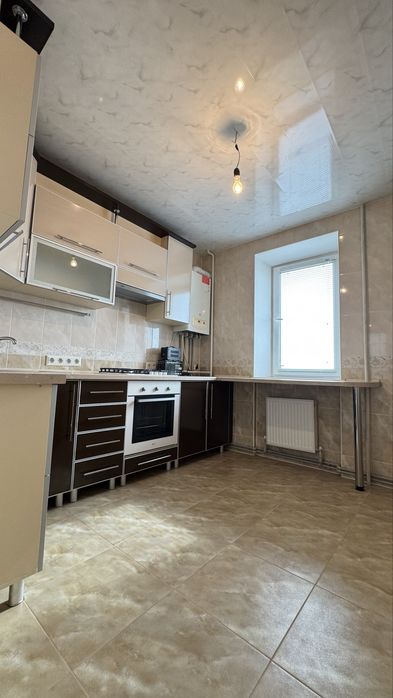 Продаж 2-кімнатної квартири на Ковалівці