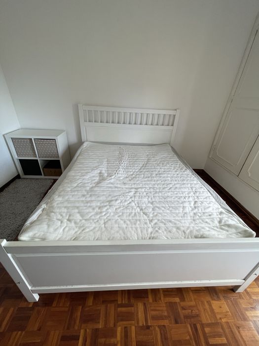 Cama Ikea casal 200x160x52 Venda Urgente