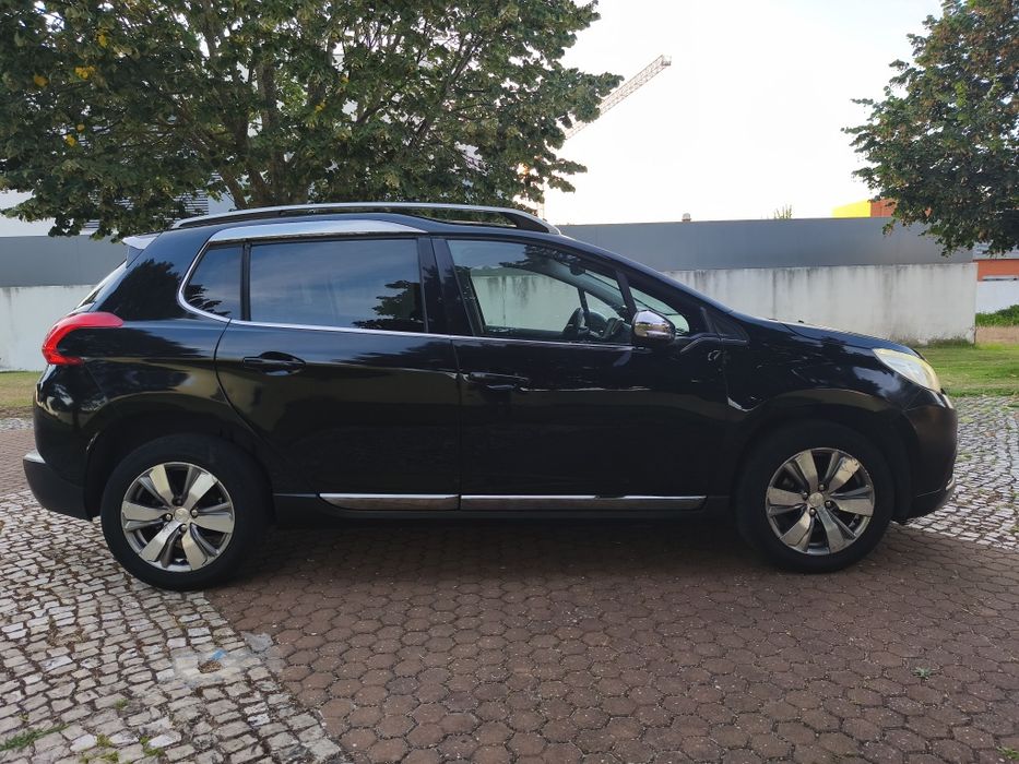Peugeot 2008 — fotografia 5