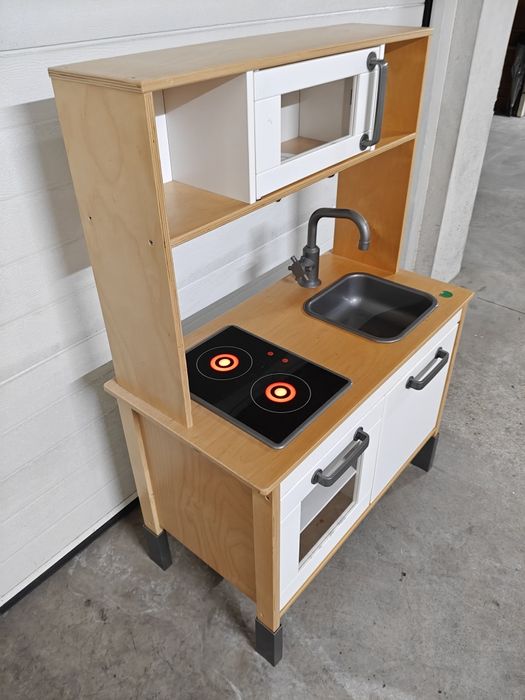 Cozinha criança de brincar IKEA DUKTIG
Cozinha
