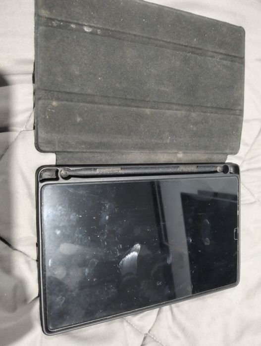 Tablet nova usada