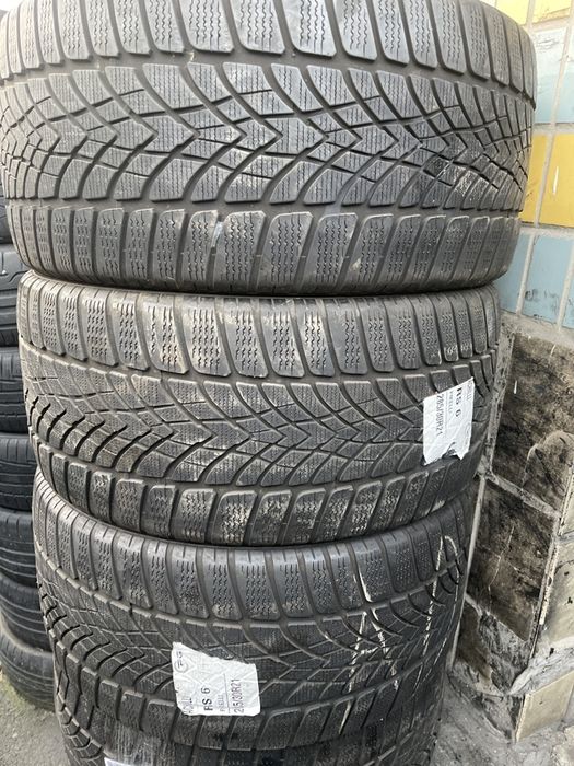 285/30/21 Dunlop, Tesla, BMW, Mercedes