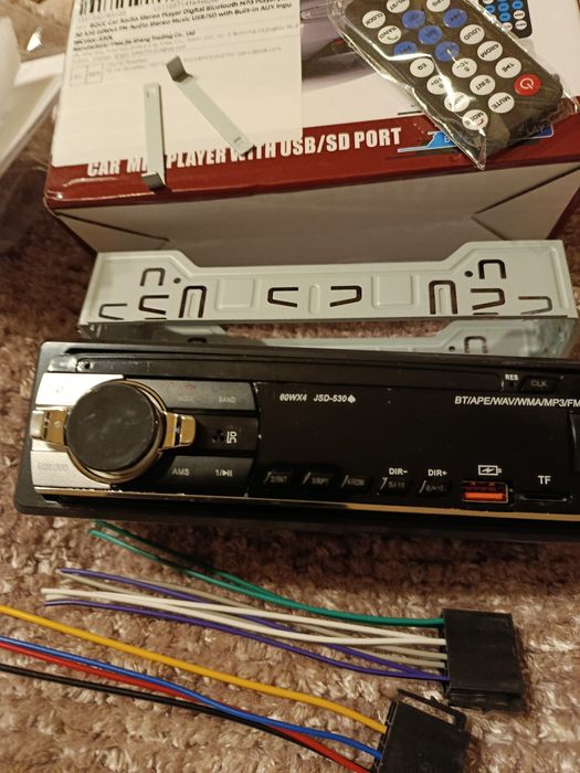 Radio, radioodtwarzacz samochodowy 4*60W bluetooth