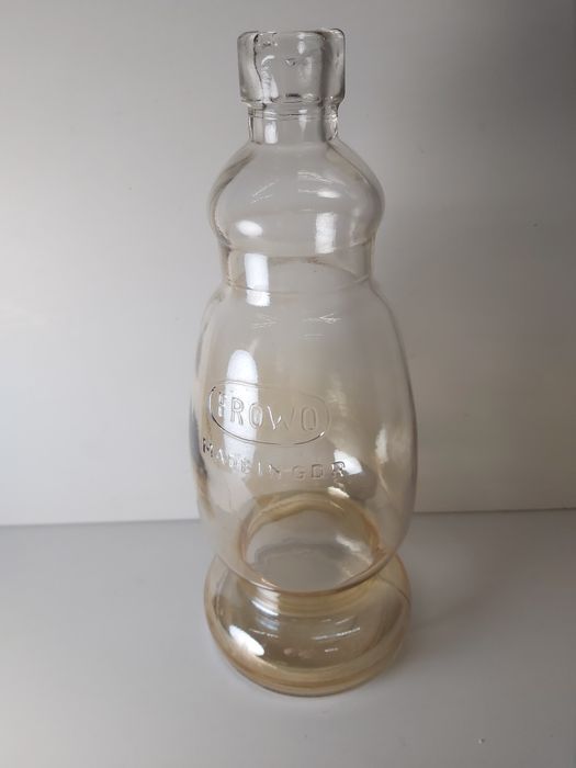 Butelka Frowo GDR po nafcie do lamp. Okres PRL