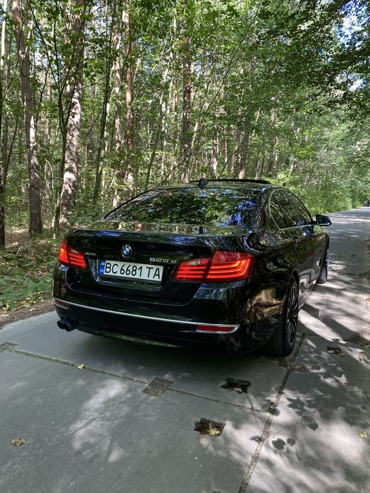 Продаю своє BMW f10