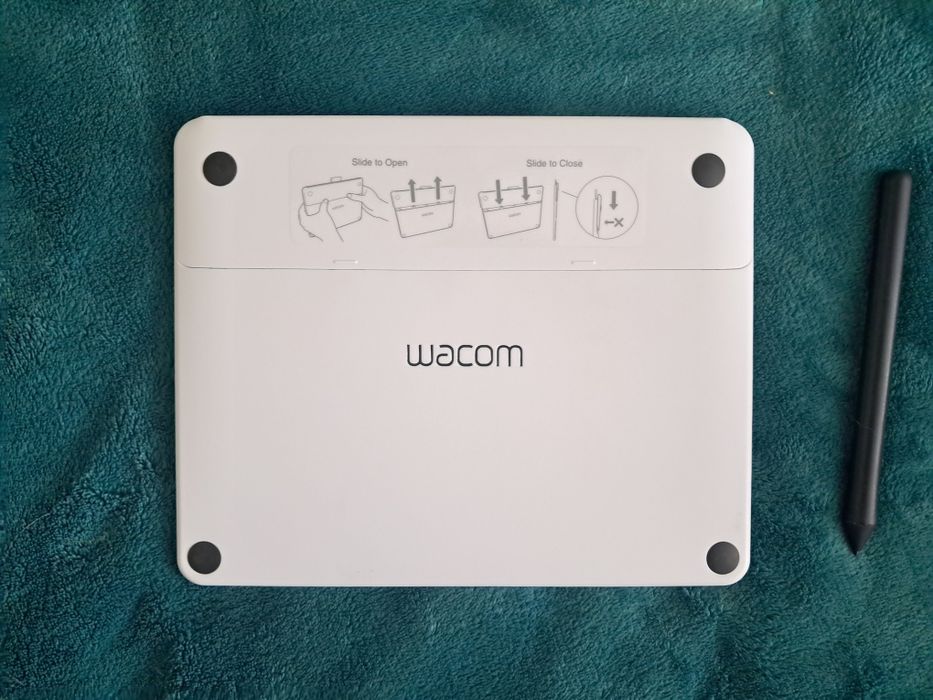 Графічний планшет Wacom Intuos Draw S Pen S