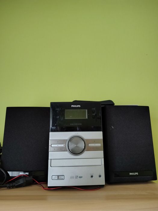 Wieża Philips z wejściem USB mp3