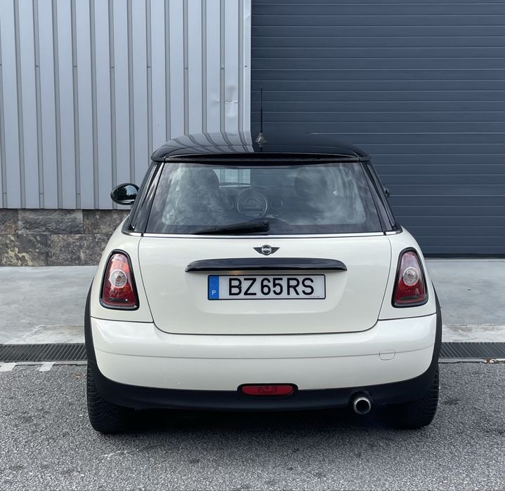 Mini Cooper 1.4i64846413696385123