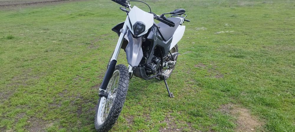 Moto Lifan kpx 250