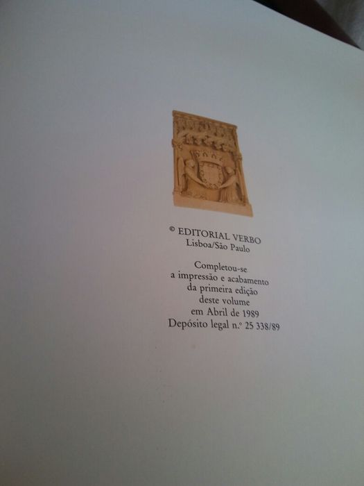 As mais belas Igrejas de Portugal ( volumes I e II )