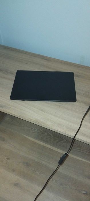 Laptop MSI Katana gamingowy .