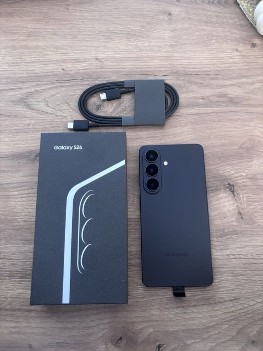 Telefon Samsung S26 512GB 12GB NOWY