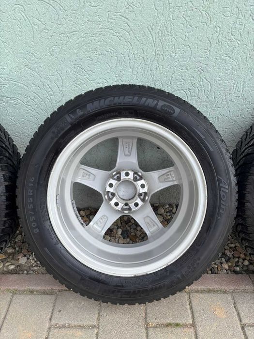 Sprzedam 2 Komplekta opon + Felgi 5x112