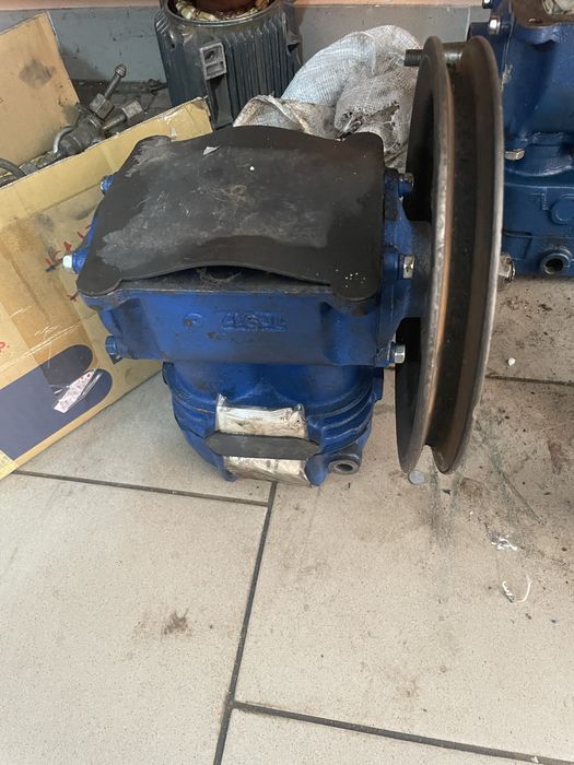 Компресор маз камаз к700