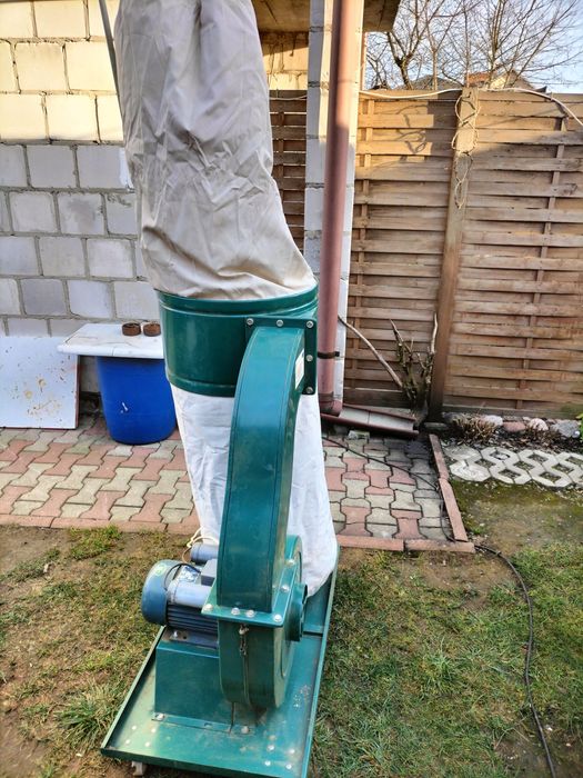 Odciąg wentylator trocin mobilny