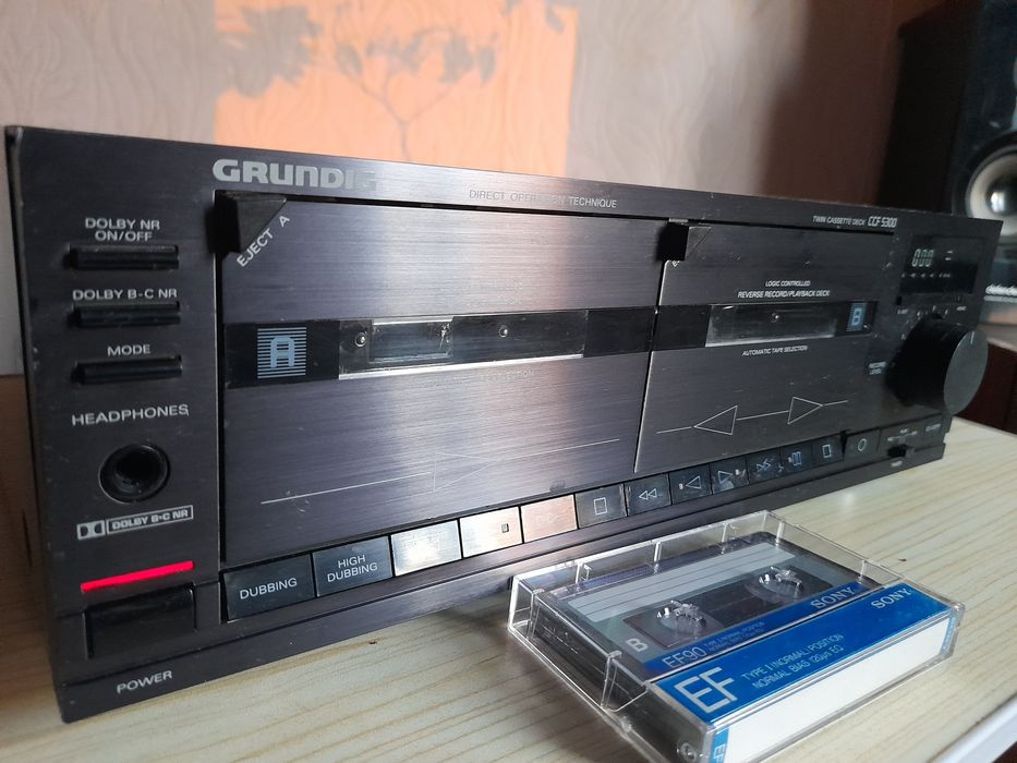 Кассетная дека GRUNDIG. Состояние!