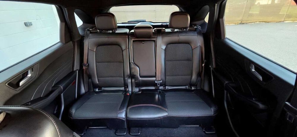 Ford Escape ST-Line Select      2023