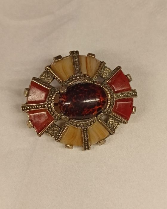 Damska broszka MIRACLE