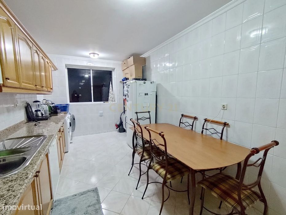 Apartamento T3 em Santa Maria Maior