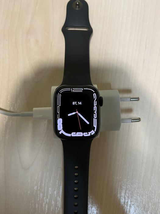 Apple Watch Series 8 41mm GPS Midnight, 96% аккумулятор