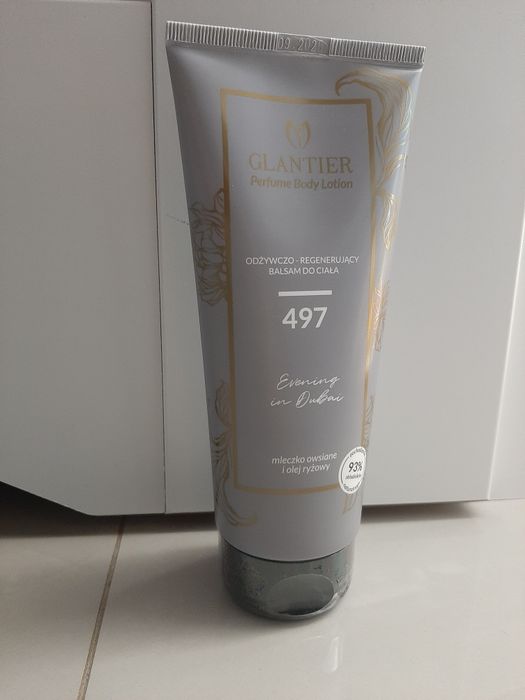 Perfumowany balsam do ciała Glantier 497 Calvin Klein CK IN2U