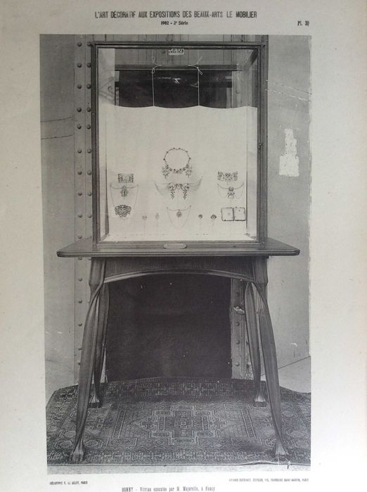 Tema: Mobiliário.  Estampas fotográficas.  Ano 1902.  Public. n.º 4