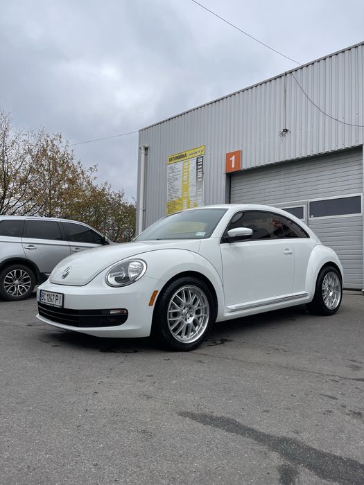 Продам vw beetle 2013 рік 1.8Т 170к.с. АКПП