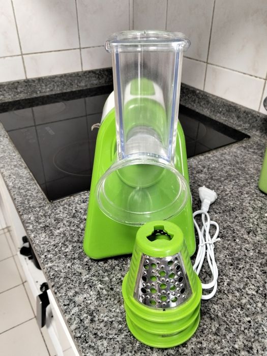 Máquina de cortar legumes
