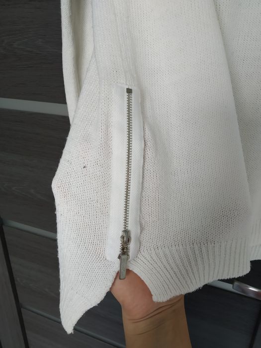 Sweter biały Sinsay XS