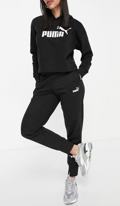 Puma ESS Cropped Logo Suit