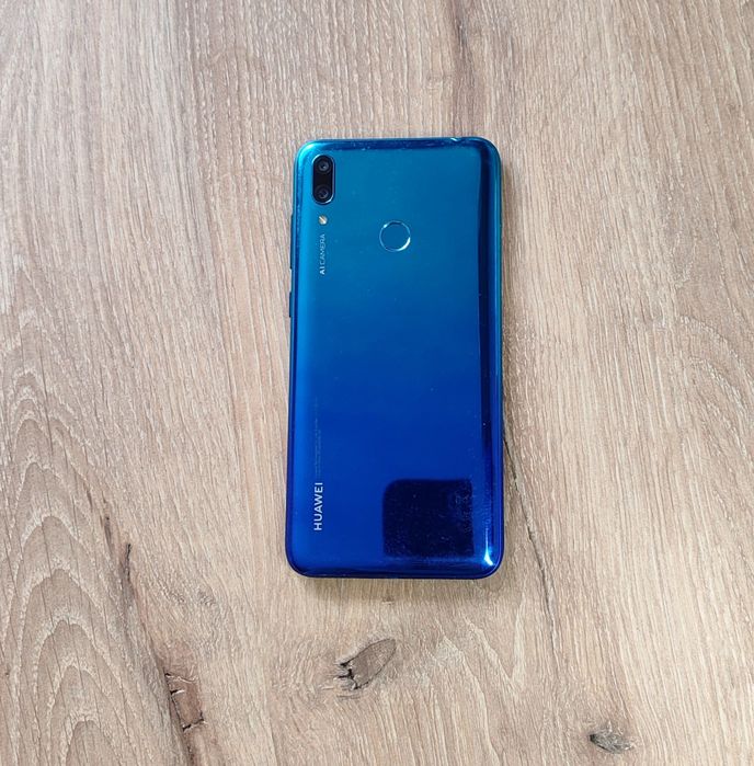 Продам телефону Huawei