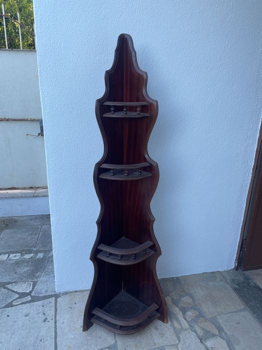 Suporte de madeira para plantas