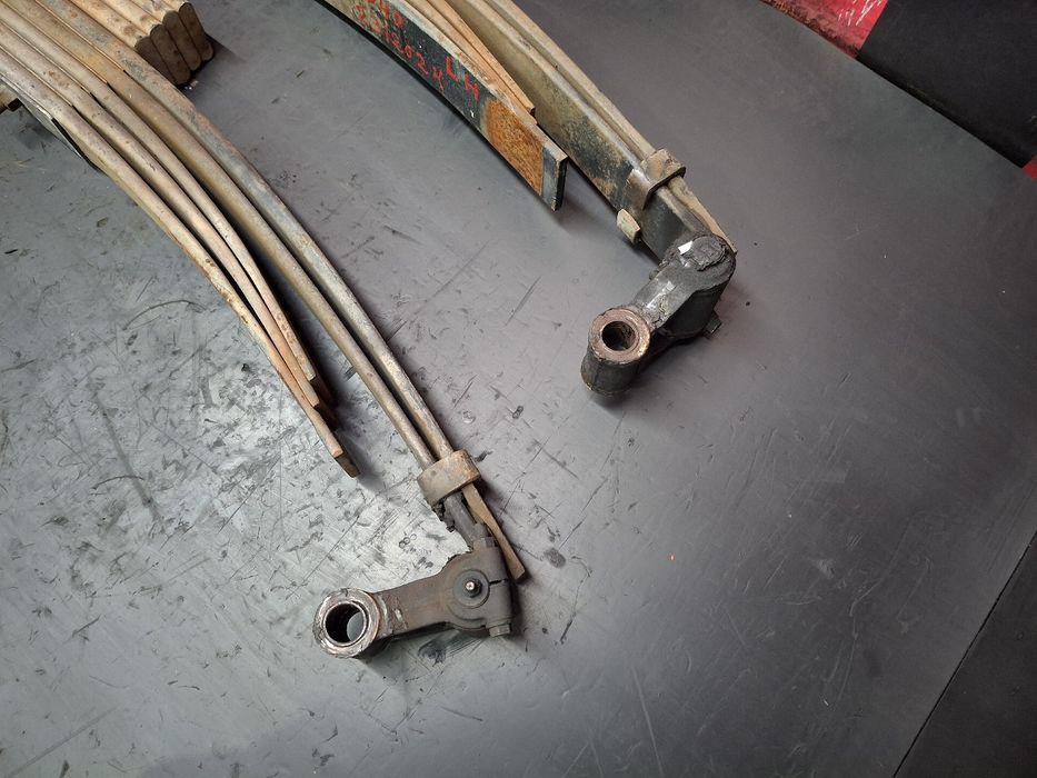 Mola de suspensão trás direita TOYOTA Dyna Chassis (KD_, LY_, _Y2_, _U