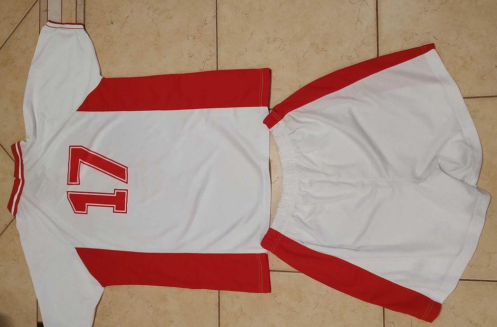 Dresy, koszulki spodenki siatkarskie