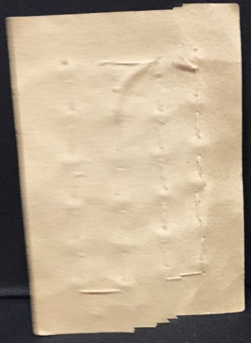 48 Botões antigos em plástico - feitos em Portugal