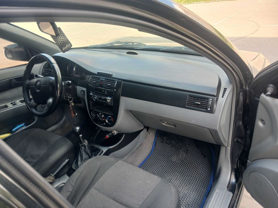 Продам Chevtolet Lacetti.