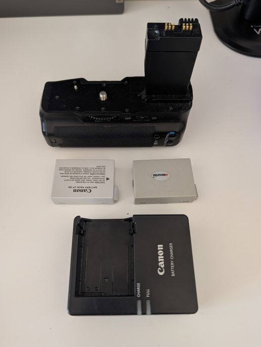 Canon 600d + lente 18-135 + grip + mochila