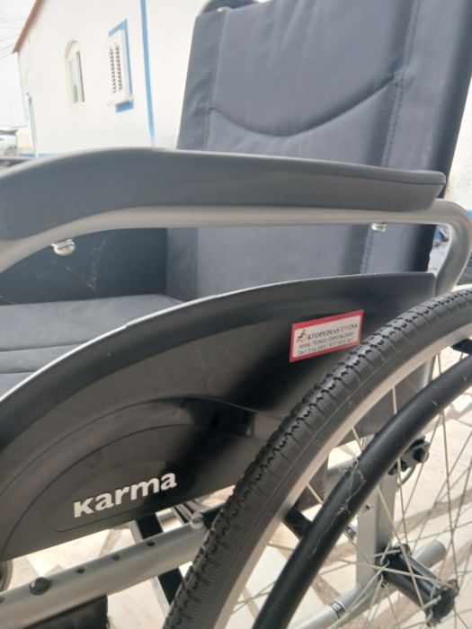 Cadeira rodas Karma + almofada anti escaras
