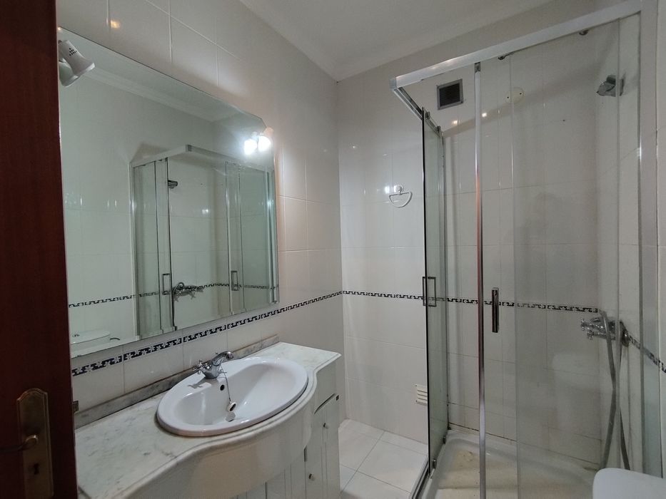 Apartamento T3 cozinha totalmente equipada