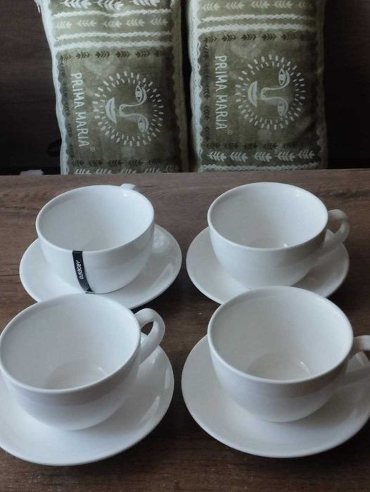 4 Порцелянові чашки Ardesto Imola 460ml з блюдцами 17cm (набір 4шт)