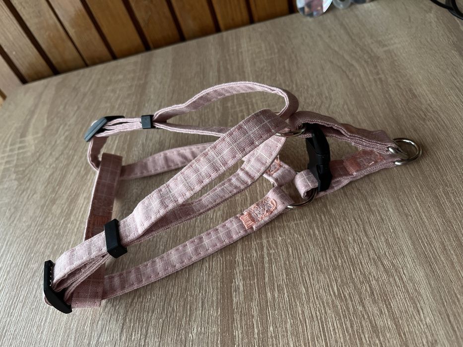 Для собачки або котика шлейка