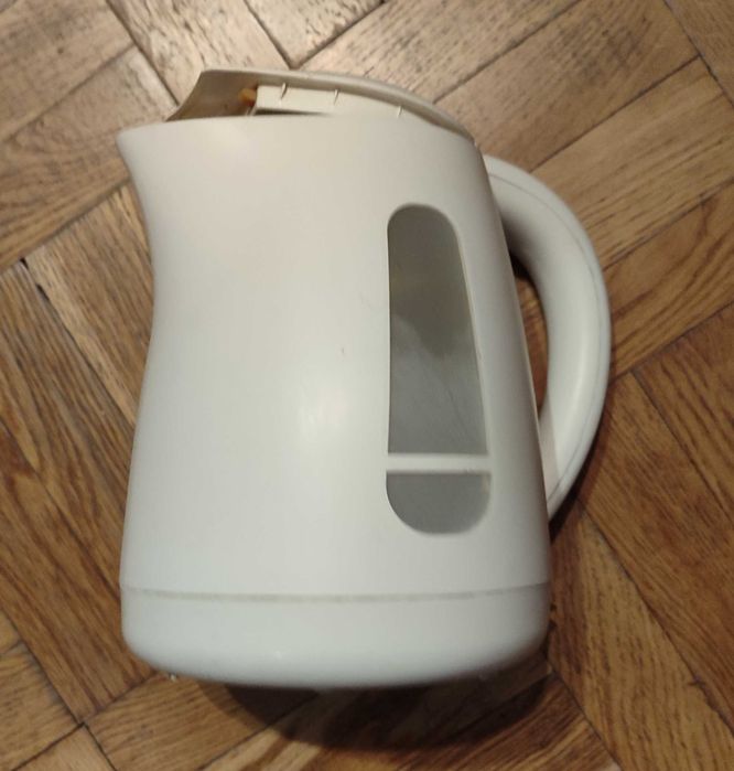 Электрочайник б/у
