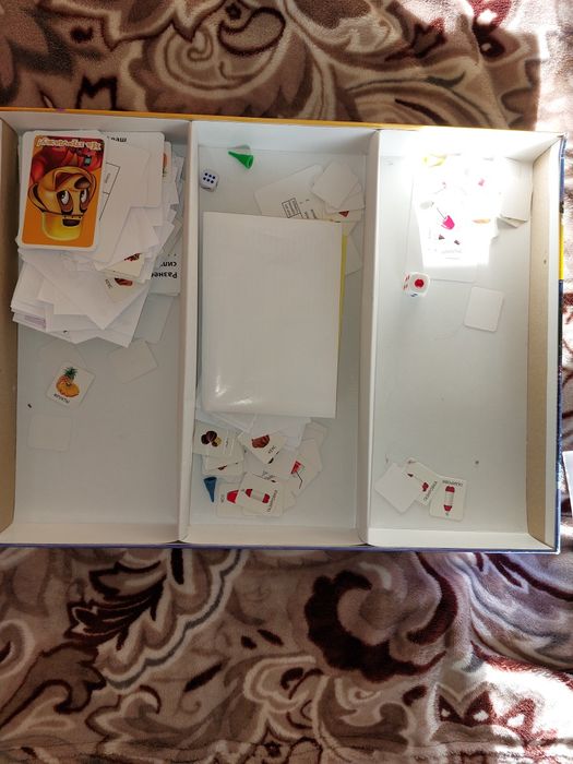 Продам настольную игру юный менеджер