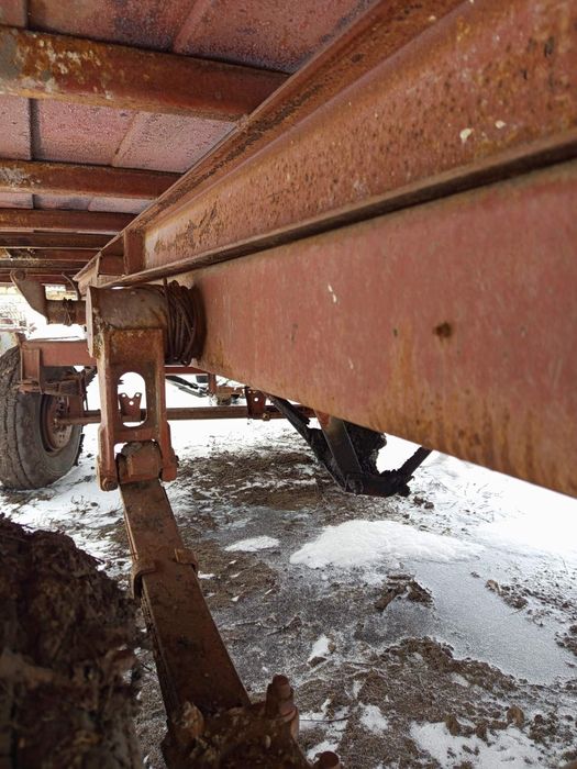 Продам прицеп 2 птс-4..