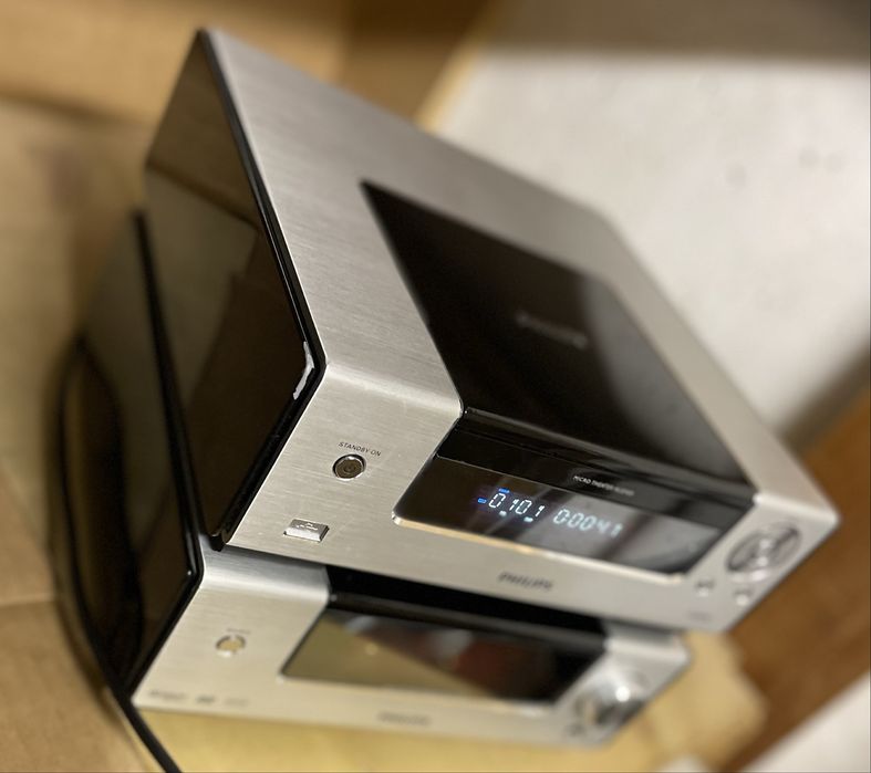 Philips MCD 909………