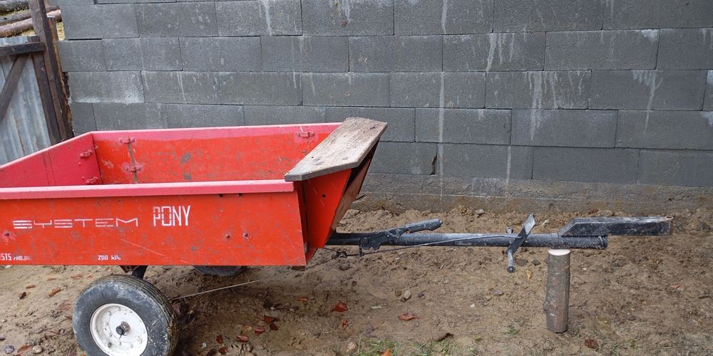 Продаж прицепа, в хорошому стані з 2022 року