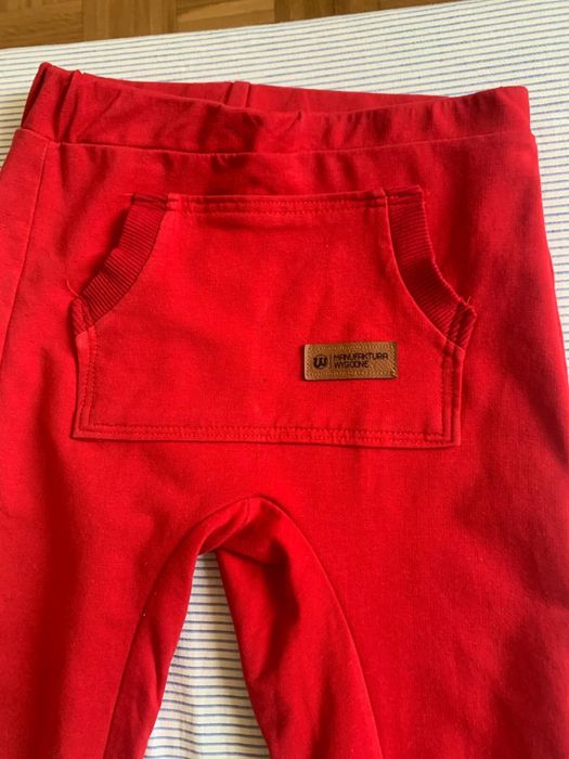 Spodnie dresowe 116/122