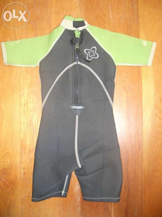 Fato de Surf/Bodyboard 8 anos