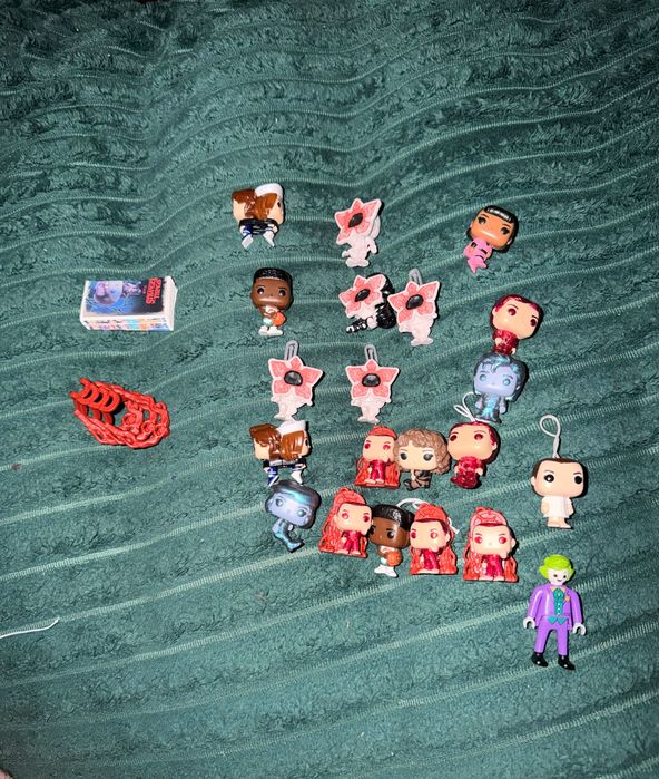 Фігурки дивні дива