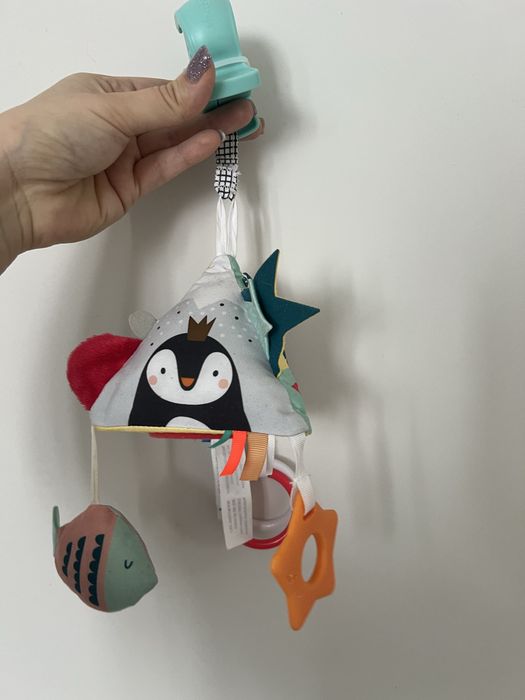 Розвивальна іграшка - підвіска Taf Toys